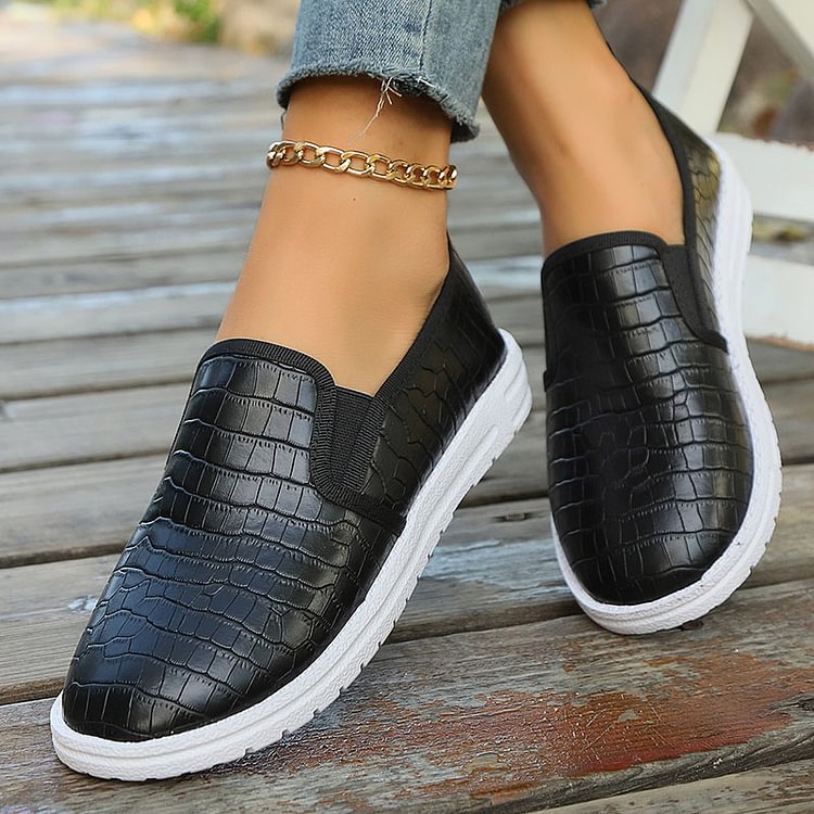 Petra | Stylish Moccasins
