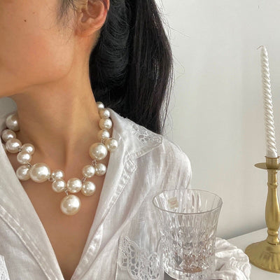Elegant Pearl Pendant Necklace