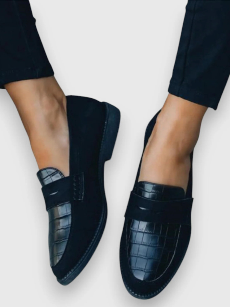 AVA CROC-DETAIL ORTHOPEDIC LOAFERS