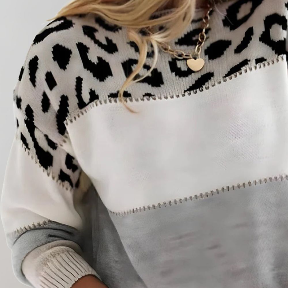 Chloe | Stylish Leopard Print Knit Sweater