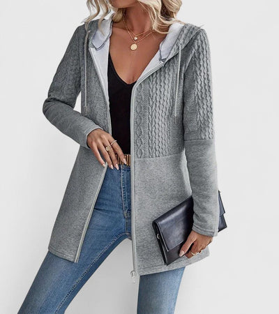Kynzi | Chic Elegance Jacket
