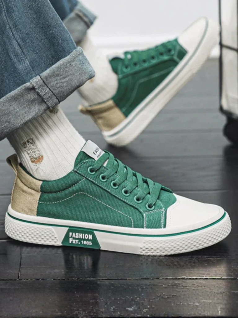 KYLA CANVAS SNEAKERS