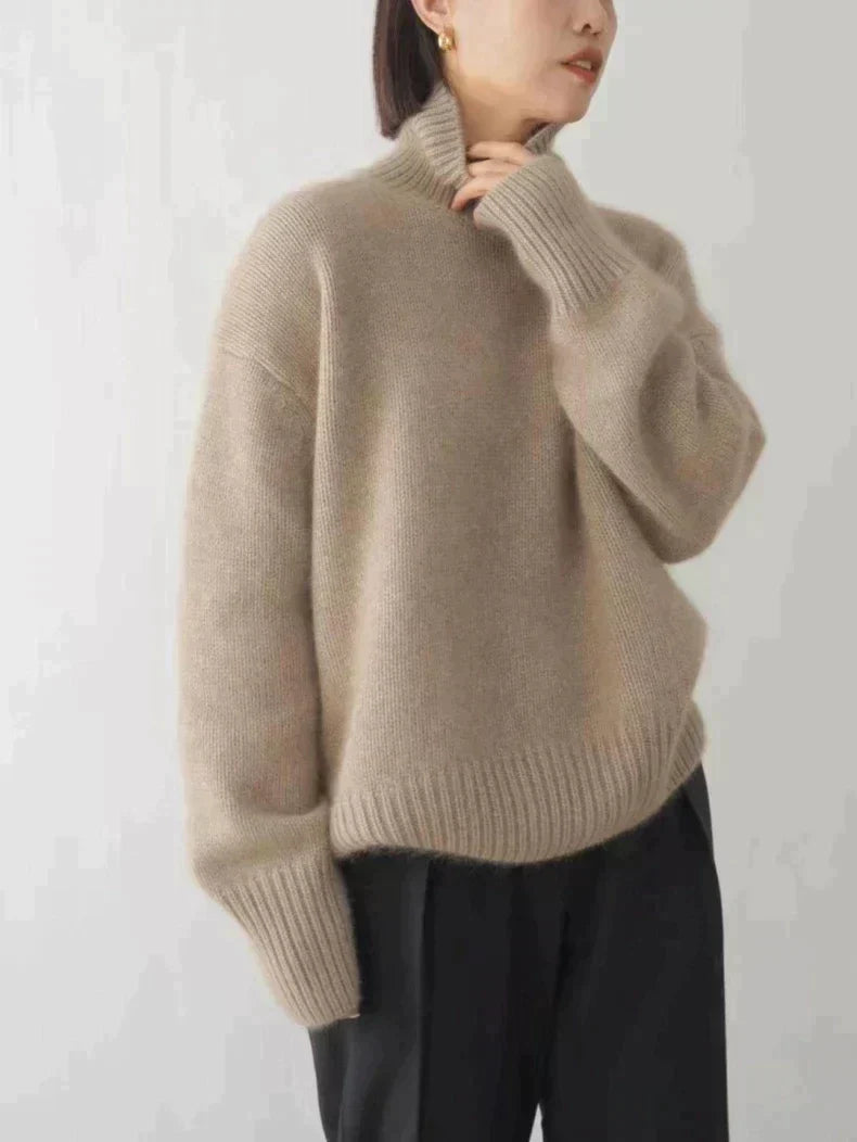 Élise – Sophisticated Cashmere Turtleneck Sweater