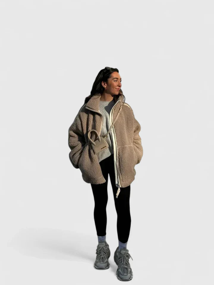 Tia | Cozy Jacket