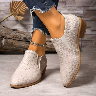 Alexia | Cream Woven Loafers