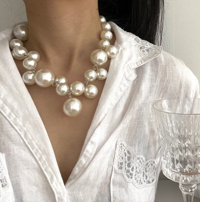 Elegant Pearl Pendant Necklace
