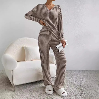 Lucy | Cozy Knit Ensemble