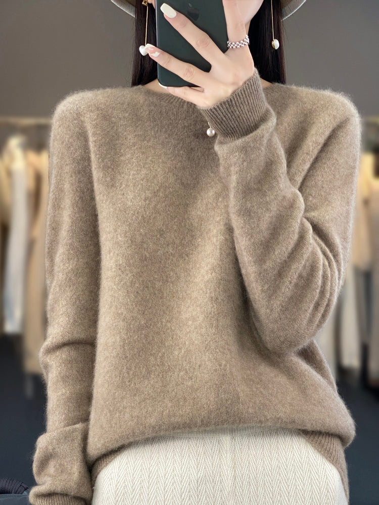 Léa – Luxuriously Soft and Elegant Sweater