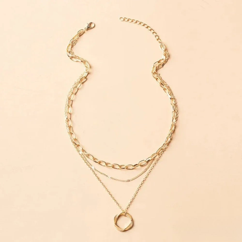 Vintage-Inspired Gold Layered Necklace