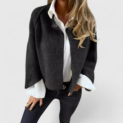 Valeryanne | Chic Elegance Jacket
